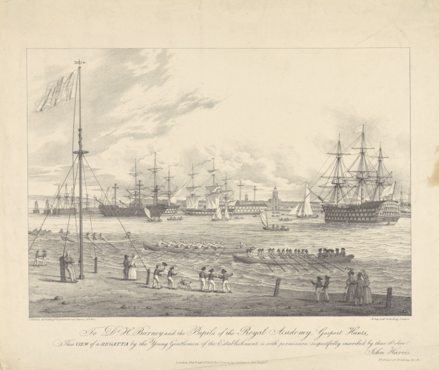 Eine Zeichnung, die eine Regattaszene mit Booten auf dem Wasser, Menschen am Ufer, Fahnenmasten, Gebäuden im Hintergrund und einer Bildunterschrift zeigt, die lautet: 'Der Blick auf die Regatta von den jungen Herren der Anstalt der Königlichen Akademie, Gosport Hants'