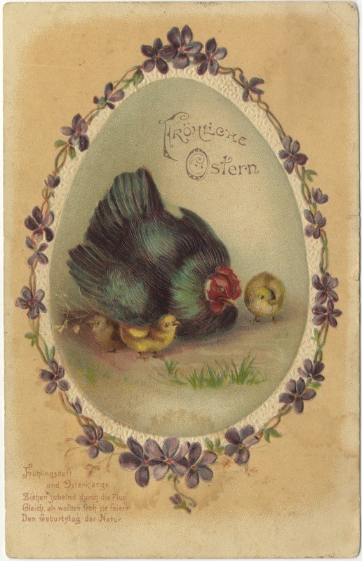 Alte Postkarte mit dem Titel "Ostern" mit einer Illustration einer Henne mit zwei Küken umgeben von einem Blumenrand.