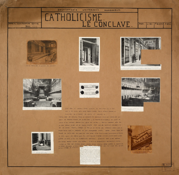 Ein Buch mit dem Titel "Die Geschichte der katholischen Kirche", das Bilder von Kirchenräumen, Fluren, Artefakten und erklärendem Text enthält.