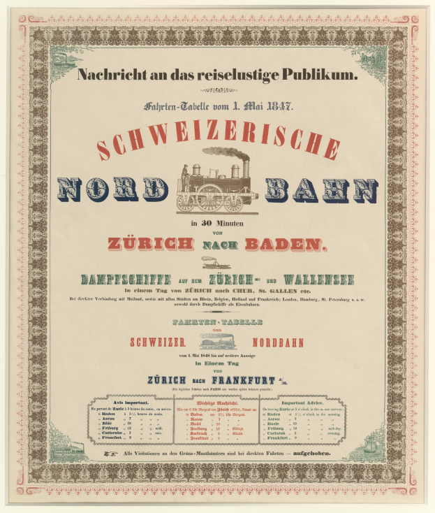 Plakat mit einem Zug in der Mitte auf einem hellgelben Hintergrund mit schwarz-weißem Karomuster, Text lautet "Schweizerische Nordbahn in Baden, Deutschland" in fetter schwarzer Schrift mit einem dekorativen Rahmen.
